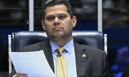 Presidente do Congresso afirmou que desejava deliberar sobre o tema "o mais rápido possível" - (crédito: Foto: Carlos Moura/Agência Senado)