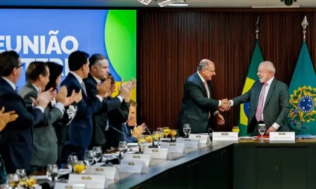 1_55178984507-ffff713edc-k-65763817