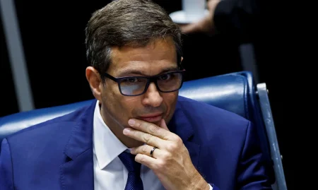 2024-10-28T154327Z_1_LYNXMPEK9R0IO_RTROPTP_4_BRAZIL-ECONOMY-CENTRALBANK