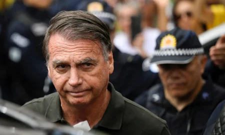 2025-09-14T172119Z_1630398829_RC2TRGA5AELK_RTRMADP_3_BRAZIL-BOLSONARO_red