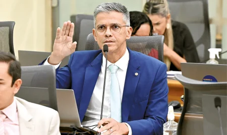 20250925_3PO2_FT_EDUARDO-MAIA