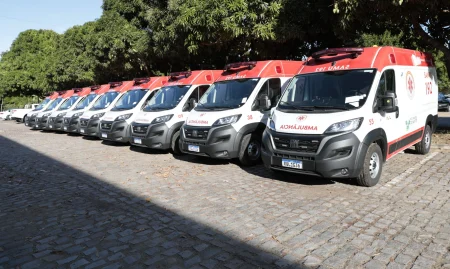 Ambulancias-SAMU_fotos-Sandro-Menezes-2-2048x1365