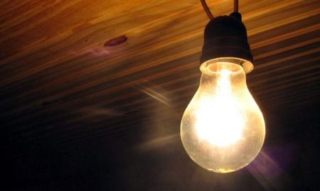 Energia-eletrica-1-990x743-800x600_Easy-Resize.com_-800x600