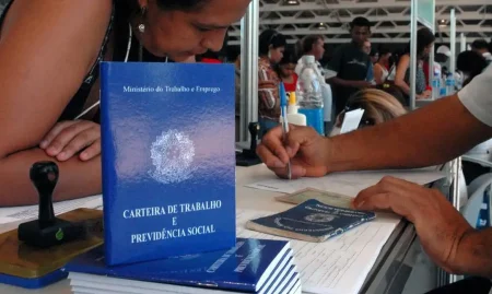 carteira_de_trabalho.jpg