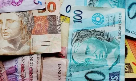 cropped-joelfotos-money-1194986_1280-1